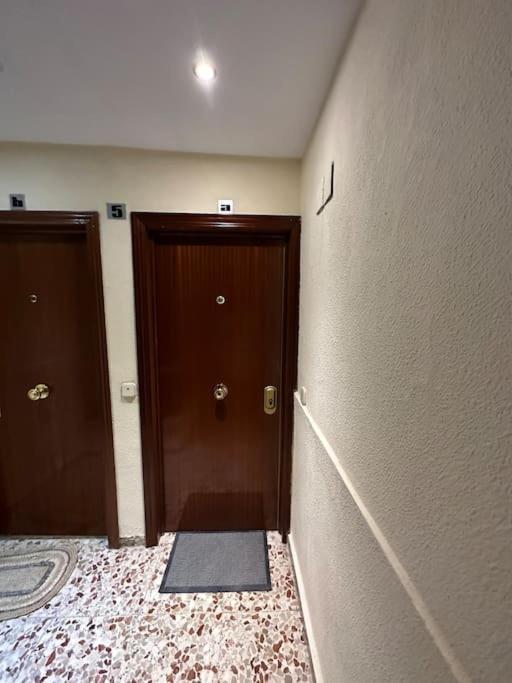 Cozy 1-Bedroom Apartment Madrid Dış mekan fotoğraf